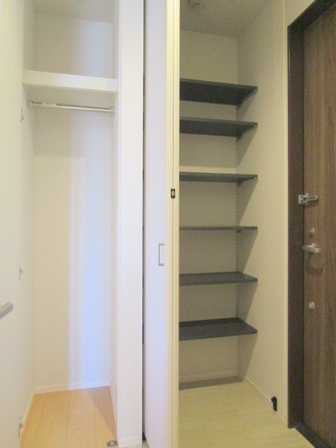 Bellecour ベルクールの玄関