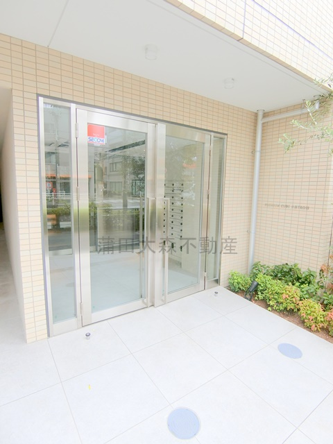 PREMIUM　CUBE大森TORISの外観