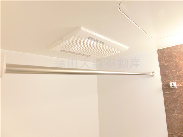 ロータス平和島Eastイーストの浴室