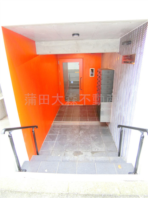 ロータス平和島Eastイーストのエントランス|TVモニター付オートロック宅配BOXメールBOX　エントランス