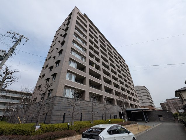 フジヤマフラッツ