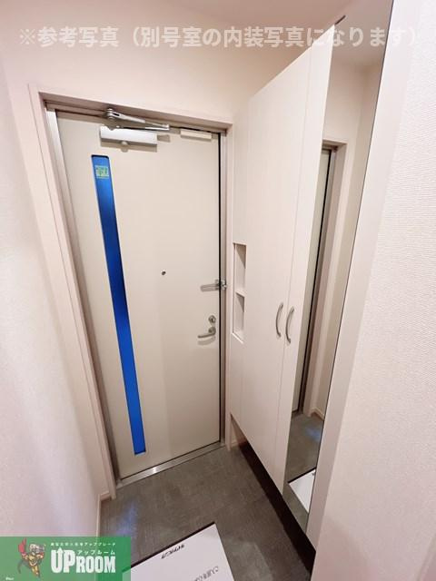 スクエアコートの玄関