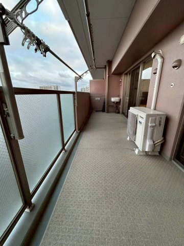 ルイシャトレ鳳のバルコニー