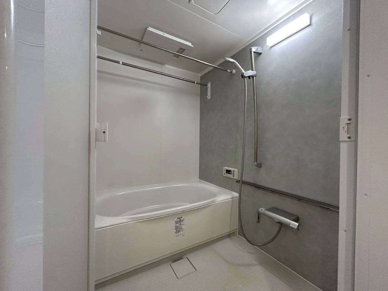 ルイシャトレ鳳の浴室