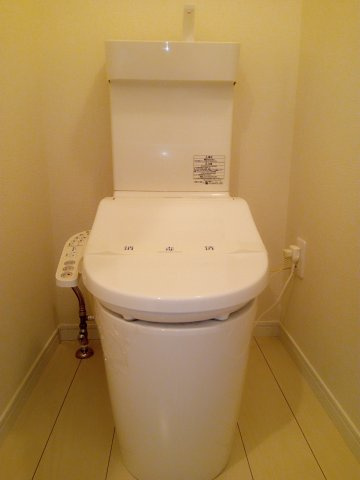 川崎市多摩区栗谷３丁目のアパートのトイレ