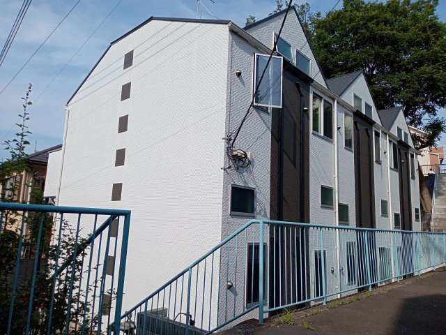 川崎市多摩区栗谷３丁目のアパート