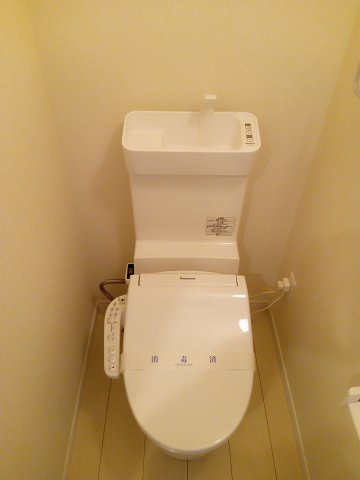 川崎市多摩区栗谷３丁目のアパートのトイレ