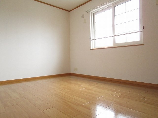 ラフィーネ緑岡Ａのその他