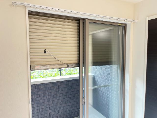 仮）元吉田町新築アパートの内装|シャッター（イメージ）