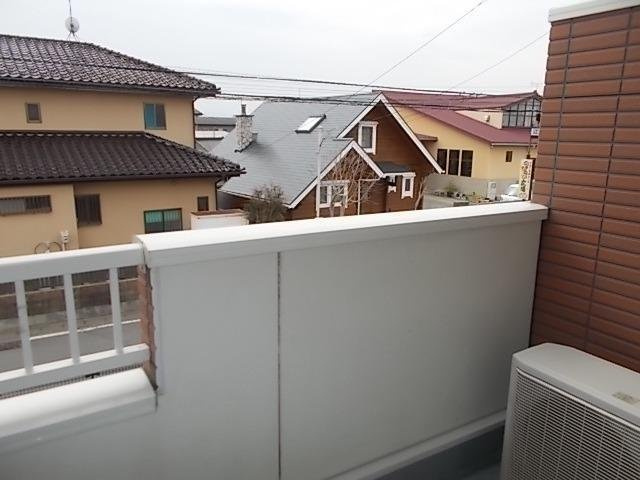 アルメリアＡのバルコニー