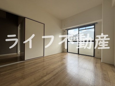 オーバン石切の洋室|広々とした洋室です