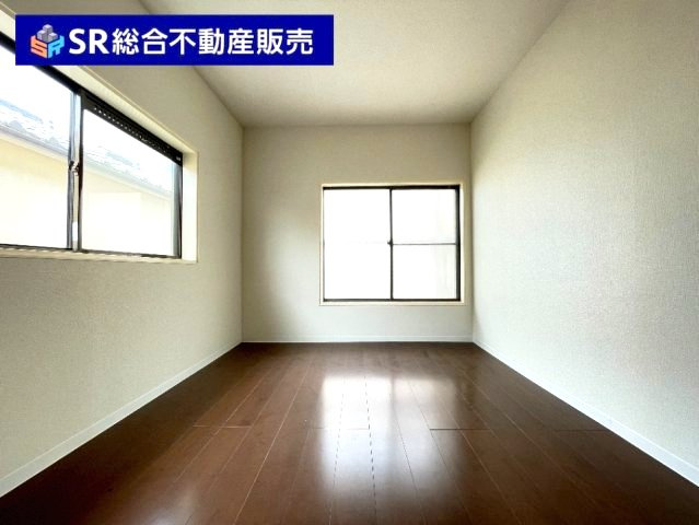 上六万寺町中古戸建の庭|お子様の遊び場、BBQ等に使用できる庭があります！休日ご家族で過ごす時間が増えます♪
