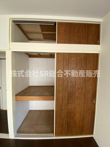 上六万寺町中古戸建の収納|十分な収納スペースがあります