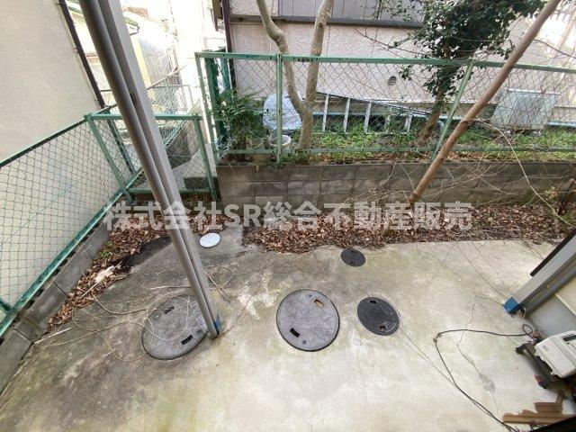 上六万寺町中古戸建の庭|もう1面庭がございます♪