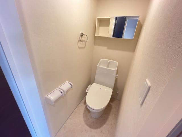 仮）水戸市平須町字尾猿塚新築アパートのトイレ|シャワー付トイレ（イメージ）