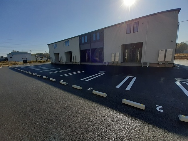 エムズ　サニーガーデンⅩⅩⅣの駐車場|駐車場