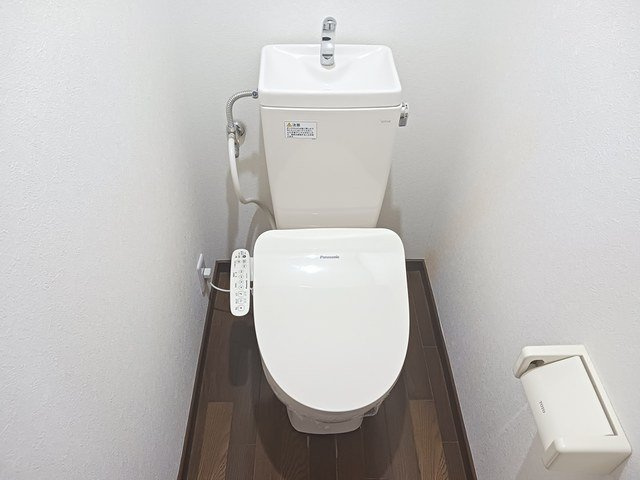 セカンドハウスⅡのトイレ|清潔感のあるトイレです