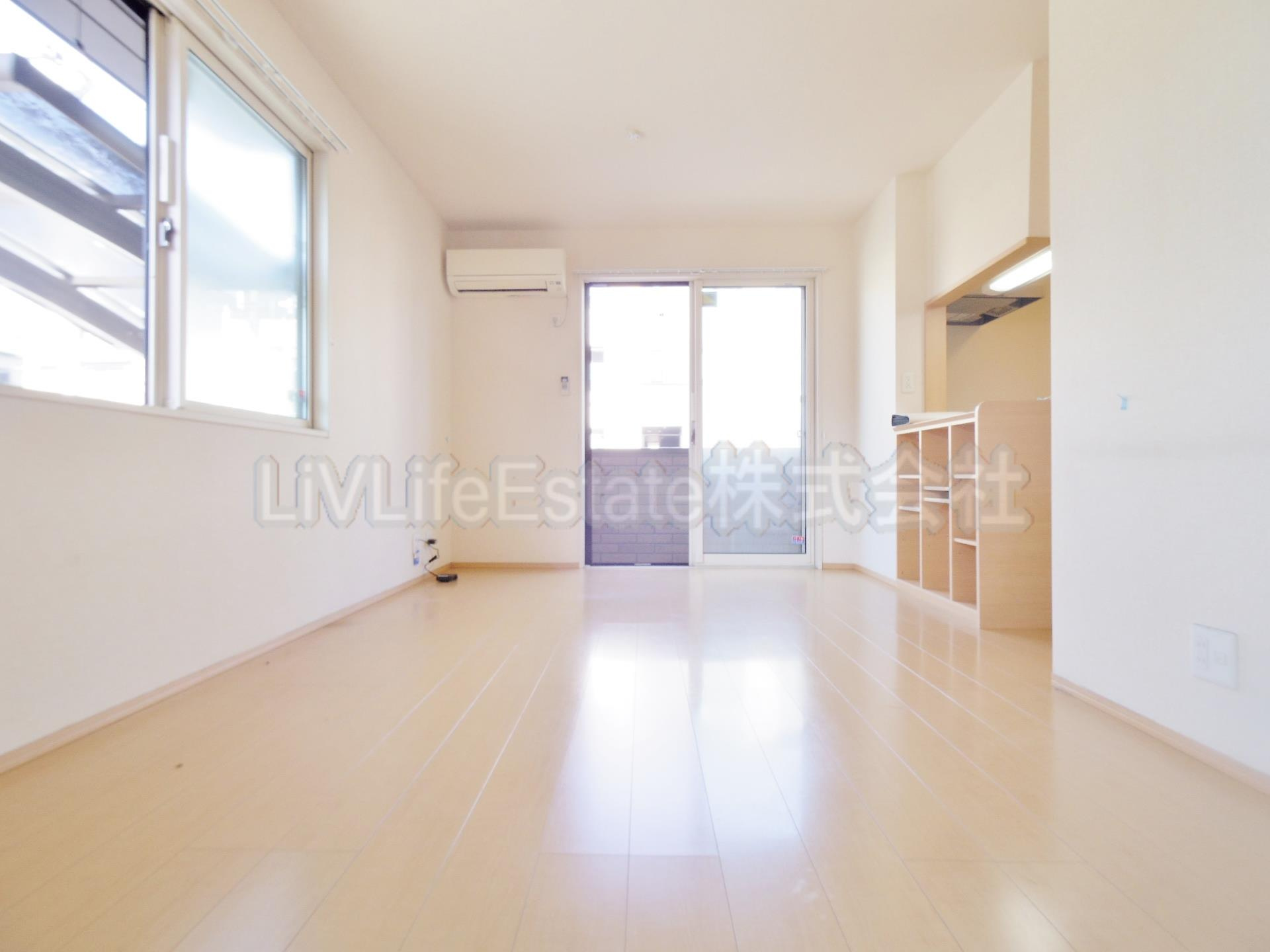 西東京市新町２丁目のアパートの居間・リビング