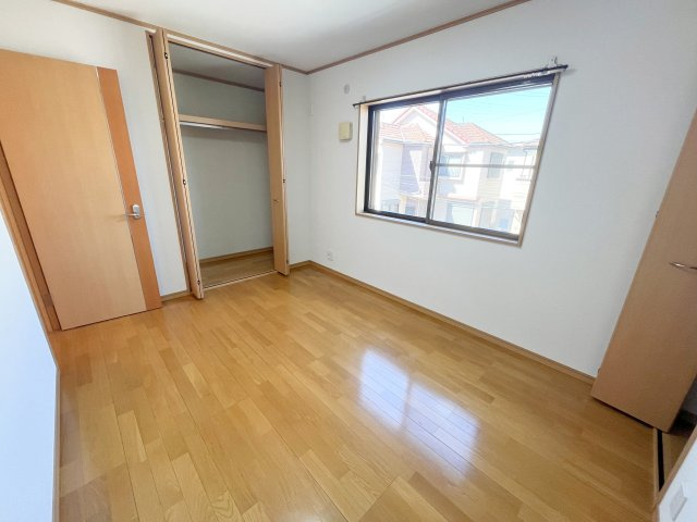中富南　中古戸建の洋室|落ち着いた色調の洋室です