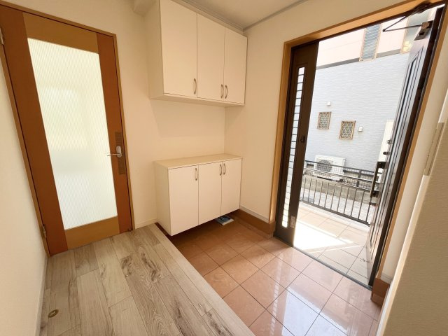 中富南　中古戸建の玄関|広めの玄関でストレスフリー♪