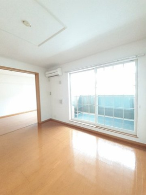 【居間・リビング】 | ヴィラージュ | ゆったり過ごせるリビングです