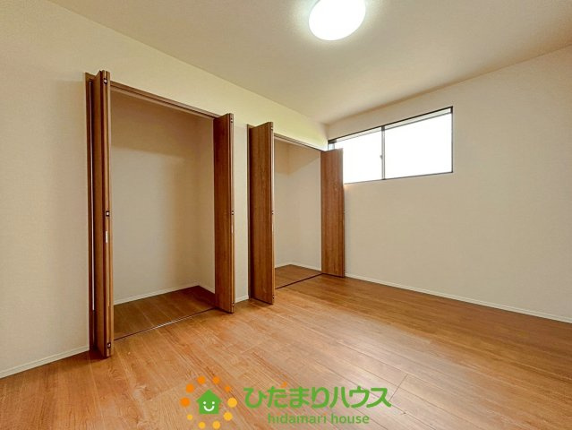 古河市中田　中古一戸建ての収納