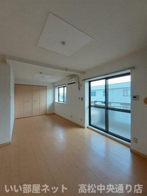 【居間・リビング】 | リヴィエール宮本Ⅱ