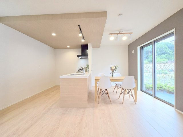 西多摩郡瑞穂町高根　全4棟