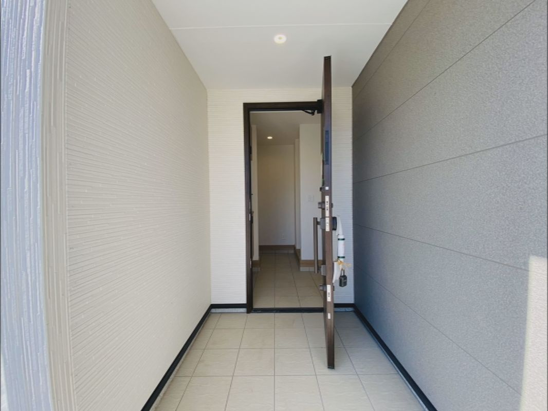八街富山　第１期　新築戸建ての玄関