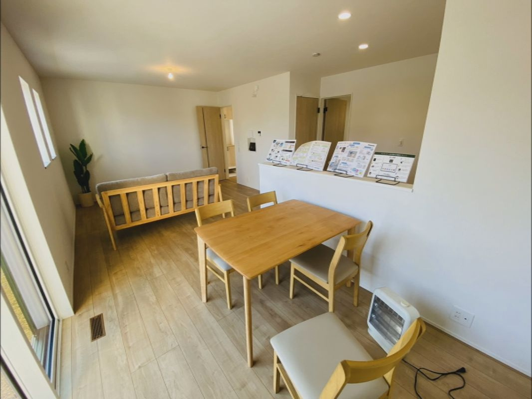 八街富山　第１期　新築戸建ての居間・リビング