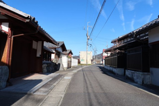 【前面道路含む現地写真】 | 近江八幡市末広町　中古戸建