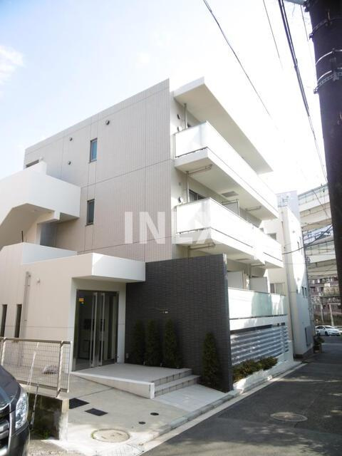 横浜市西区南軽井沢の賃貸マンションの外観