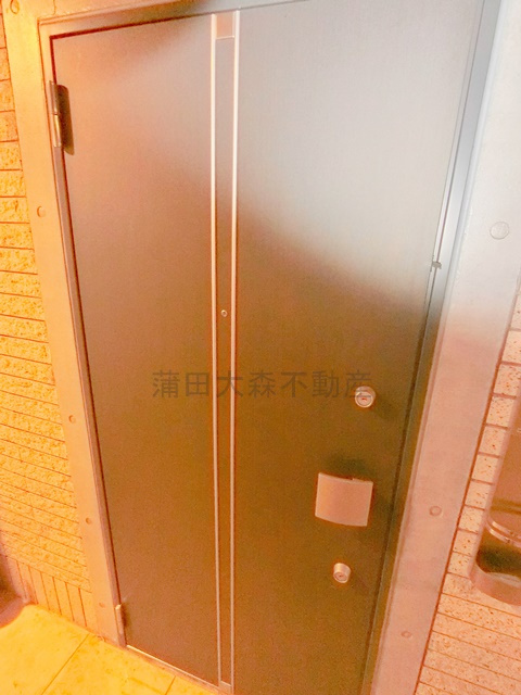 コスモリード西馬込の玄関