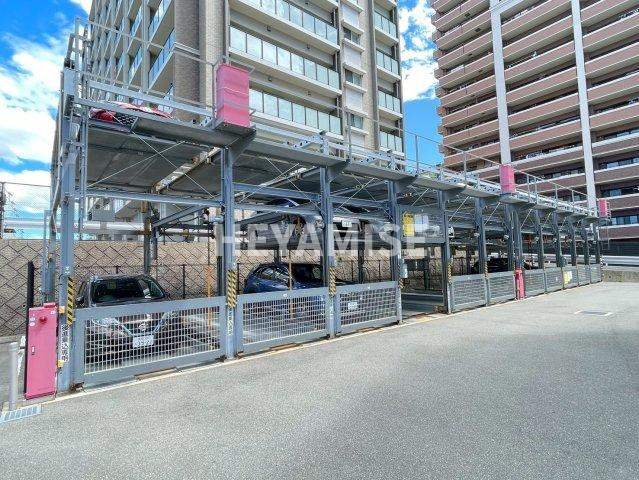 modern palazzo女神大橋の駐車場