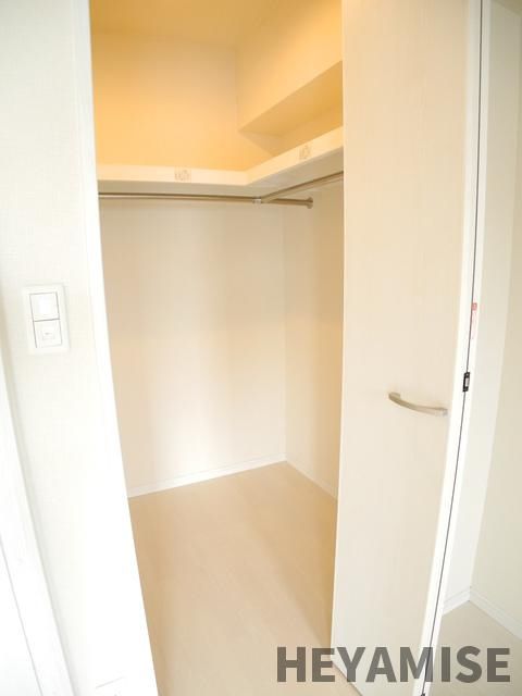 modern palazzo女神大橋の収納