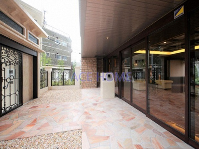 【エントランス】 | プレジオ難波EURO