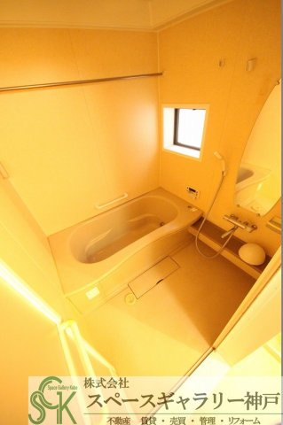 アルスクレストⅠの浴室|※お部屋により仕様が異なる可能性があります。