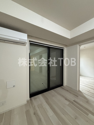 【セキュリティ】 | ＴＨＥ　ＢＥＬＵＧＡ　世田谷　ＲＥＳＩＤＥＮＣＥ | 防犯シャッター