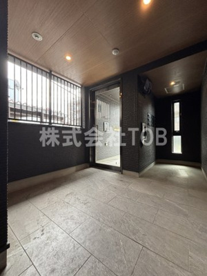【ロビー】 | ＴＨＥ　ＢＥＬＵＧＡ　世田谷　ＲＥＳＩＤＥＮＣＥ
