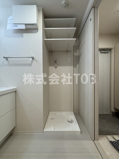 【その他】 | ＴＨＥ　ＢＥＬＵＧＡ　世田谷　ＲＥＳＩＤＥＮＣＥ | 洗濯機置場