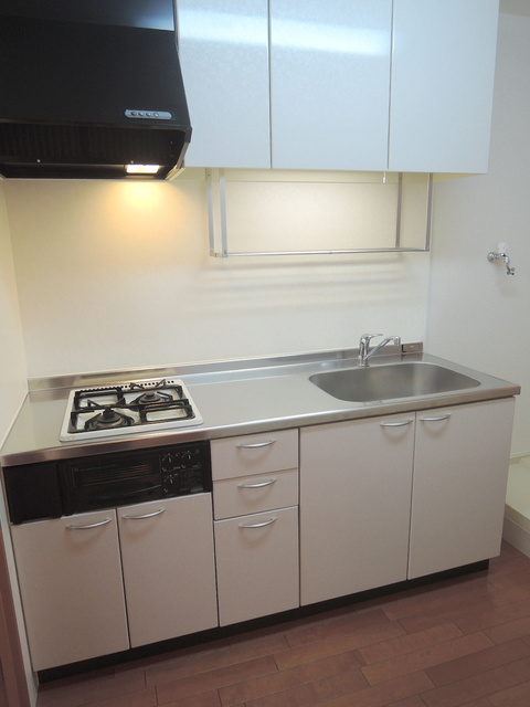 アルト南麻布のキッチン|★ガス2口システムキッチン★