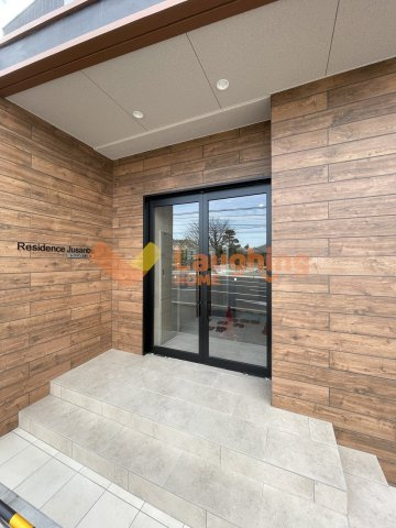 久留米市合川町の賃貸マンションのエントランス|ゆとりのあるエントランスです