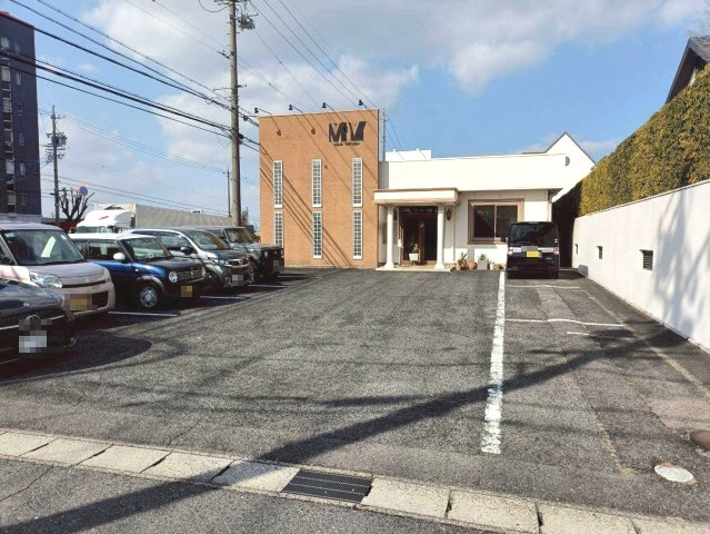 欠町清水田20-25　店舗の駐車場