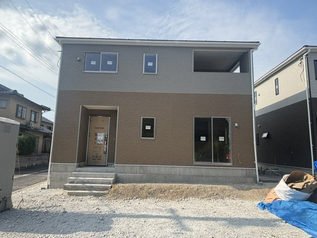 【竹矢町・3区画販売】竹矢町第2-1号棟の外観|外観もきれいです