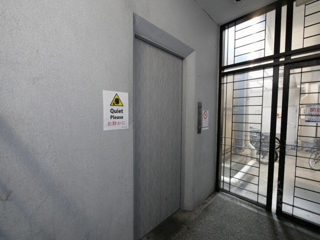 シャンクレール大国のロビー