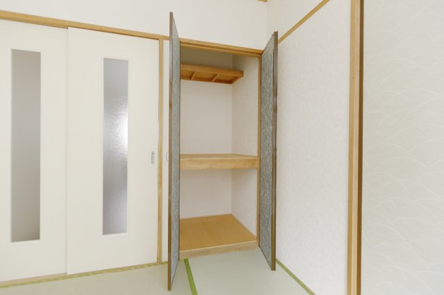 桜ビラＢ棟の収納