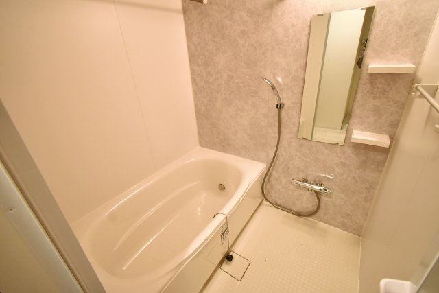 GROOVE上甲子園の浴室