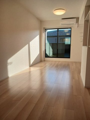 【居間・リビング】 | アルコパレーノⅠ | ゆったり過ごせる居間です