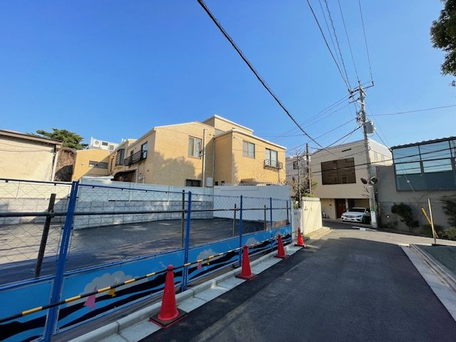 アトウェル神山の外観