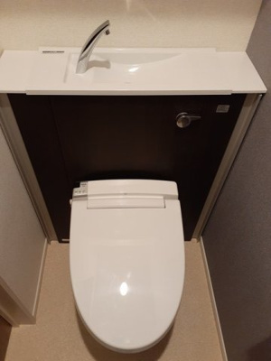 【トイレ】 | エレガンス | トイレも気になるポイント
